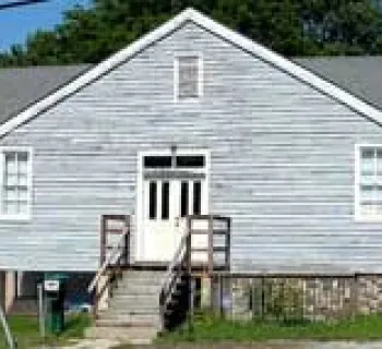 Schoolhouse exterior Photo